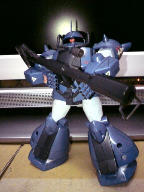 1/144 グフ飛行試験型（Ζガンダム版）: ちょっと作りすぎただけ