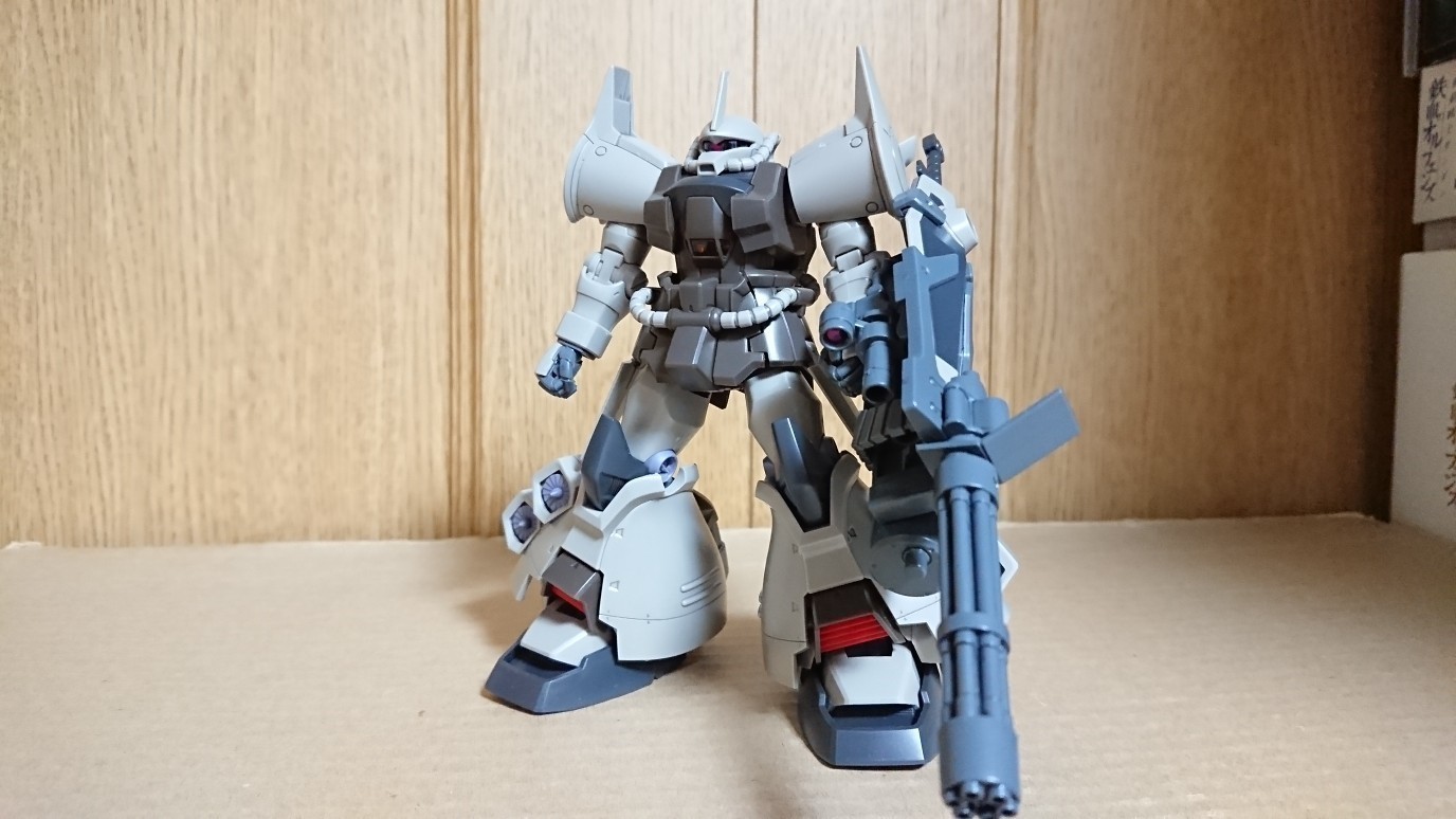 1/144 HGUC グフ・フライトタイプ＋旧キット: ちょっと作りすぎただけ