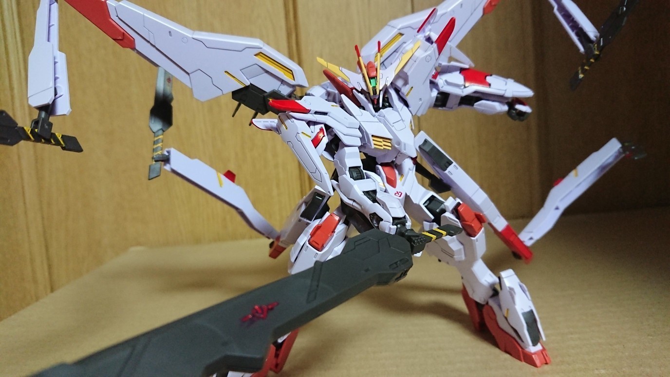 1/144 HG IBO ガンダムマルコシアス: ちょっと作りすぎただけなん