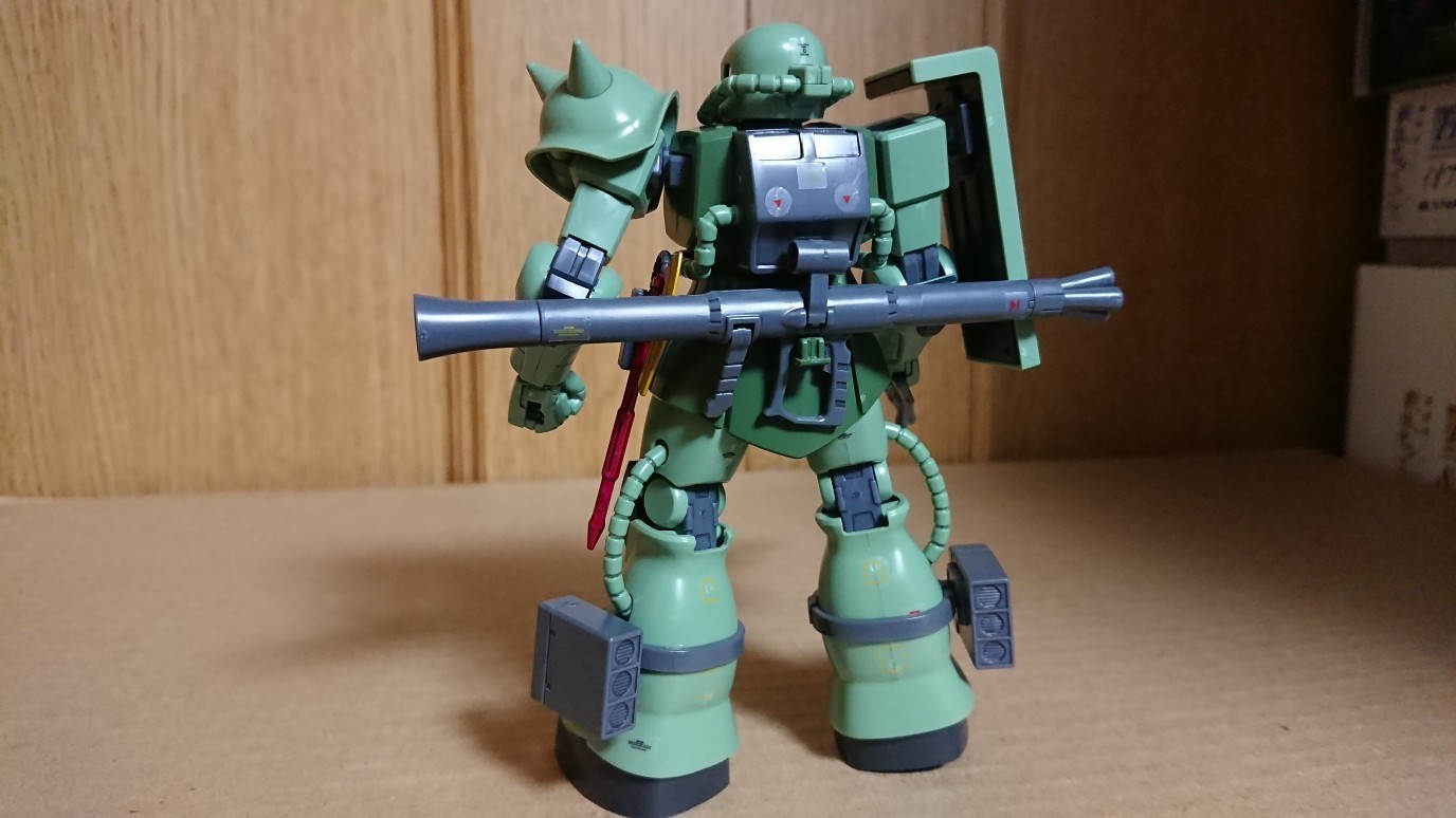 1/144 HGUC 量産型ザク（MSイグルー:1）: ちょっと作りすぎた