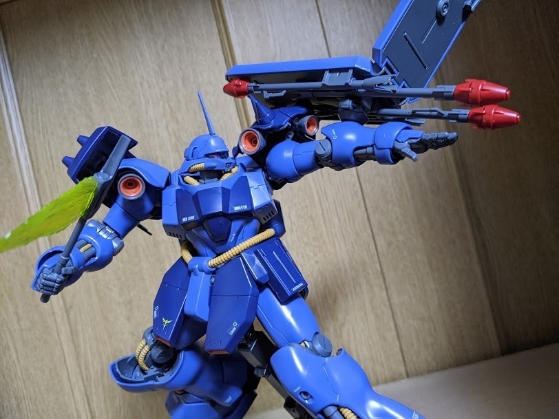 1/100 MG ギラ・ドーガ（レズン・シュナイダー専用機