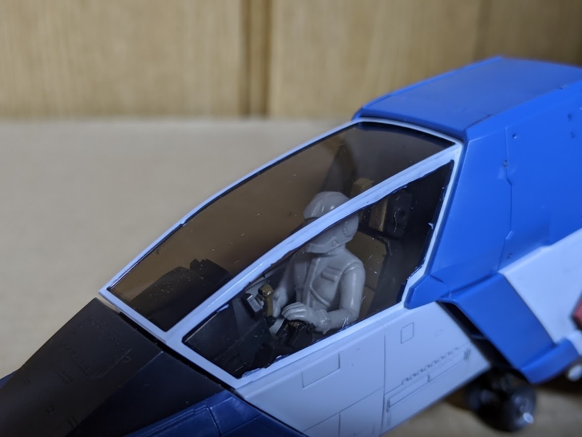 1/35 UCHG 地球連邦軍 多目的軽戦闘機 FF-X7 コア・ファイター