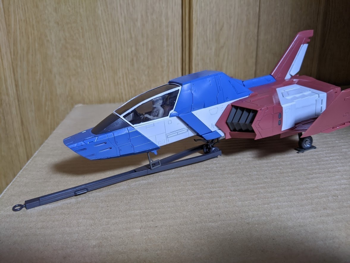1/35 UCHG 地球連邦軍 多目的軽戦闘機 FF-X7 コア・ファイター