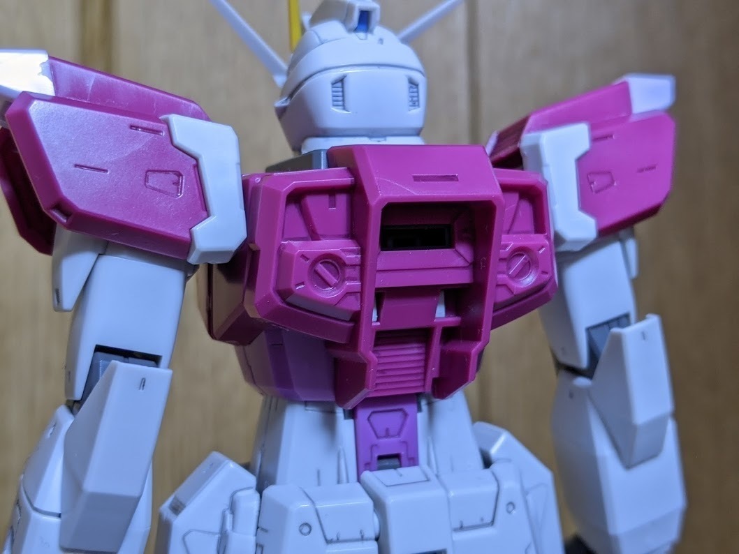 1/100 MG デスティニーインパルスガンダムR（リジェネス