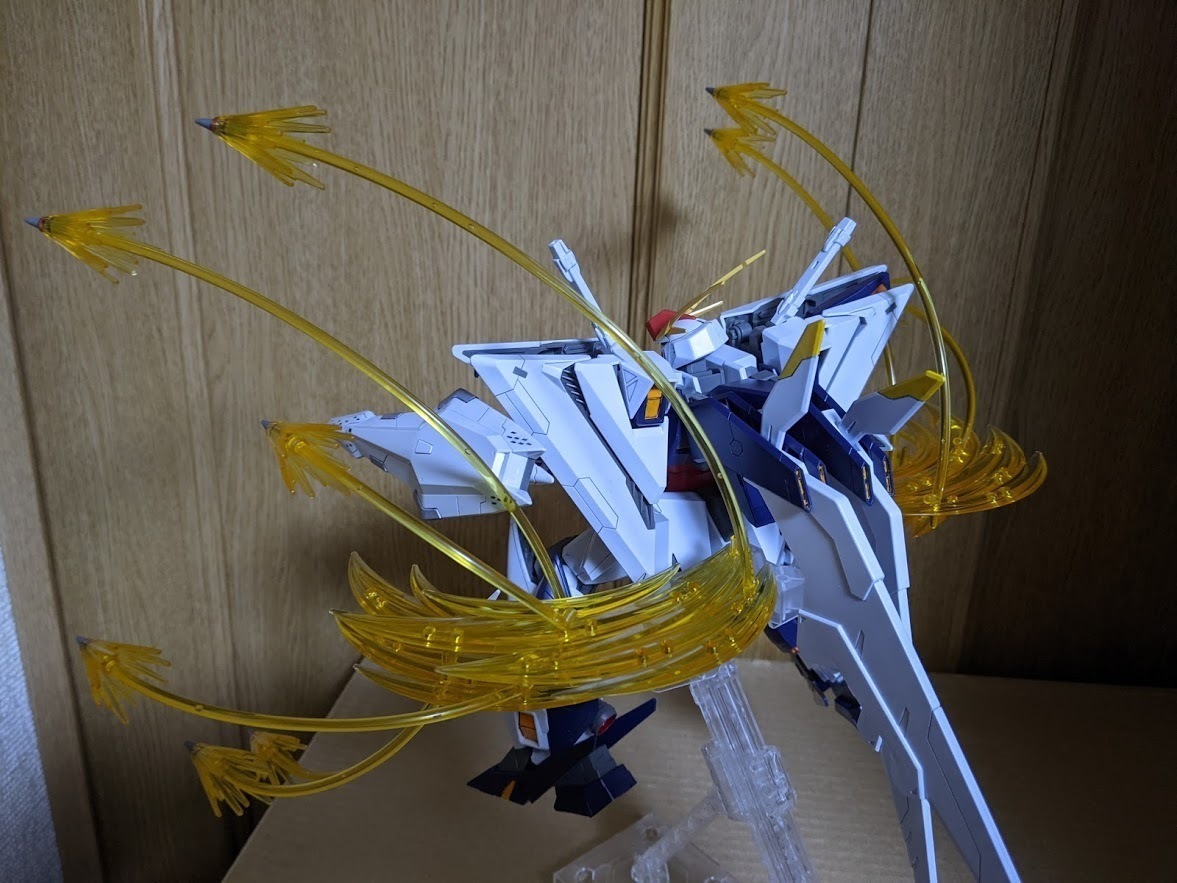1/144 HGUC Ξガンダム VS ペーネロペー ファンネル・ミサイル 1/144 HGUC Ξガンダム VS ペーネロペー ファンネル・ミサイル