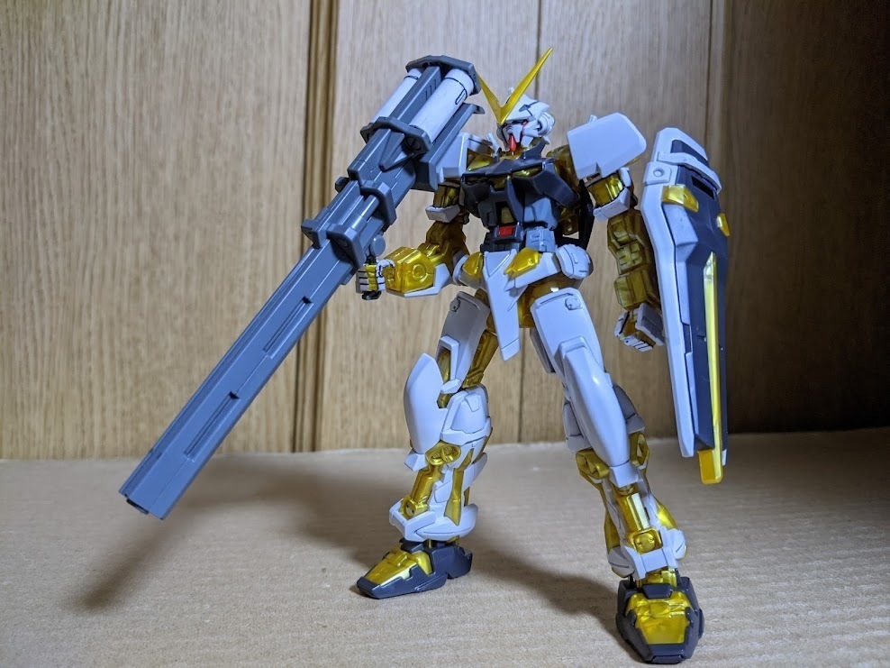 1/144HG SEED ガンダムアストレイ ゴールドフレーム: ちょっと