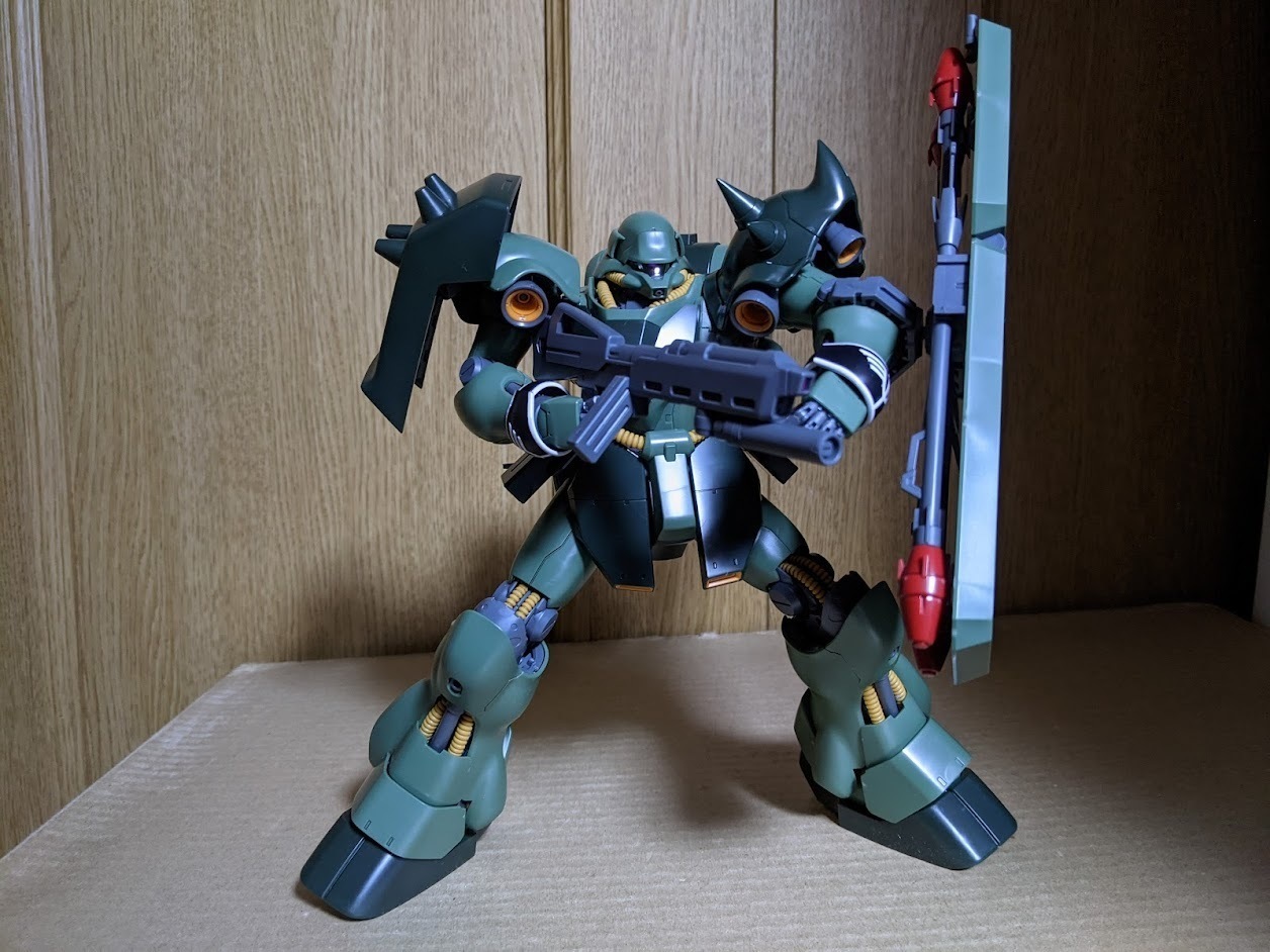 Amazon | バンダイ(BANDAI) MG 1/100 ギラ・ドーガ(ユニコーン