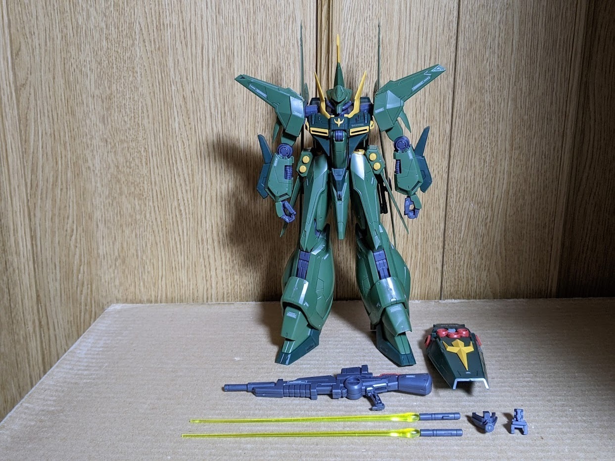 RE/100 バウ（量産型）: ちょっと作りすぎただけなんだからね