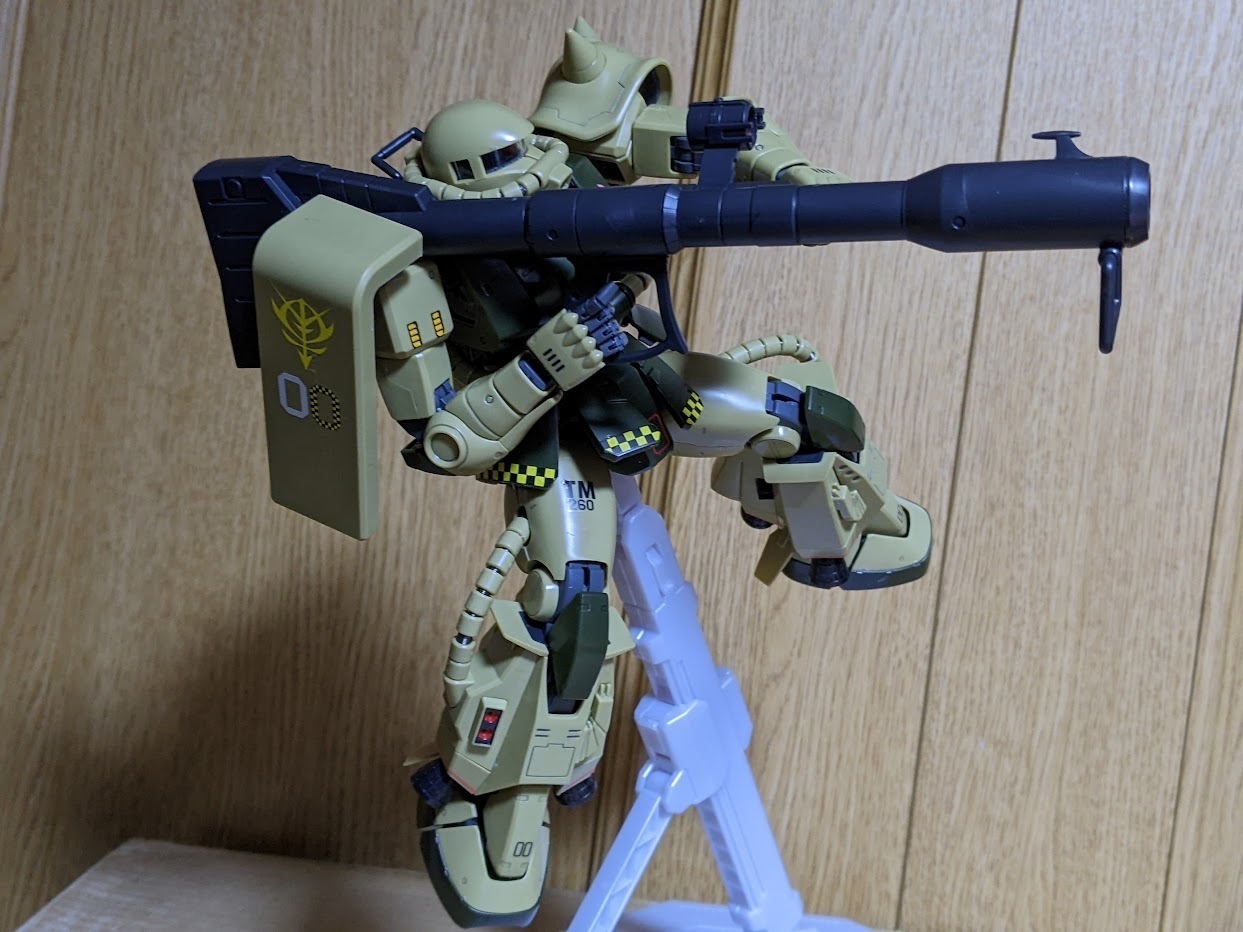 1/100 MG ブレニフ・オグス専用ザクⅡ: ちょっと作りすぎただけなん