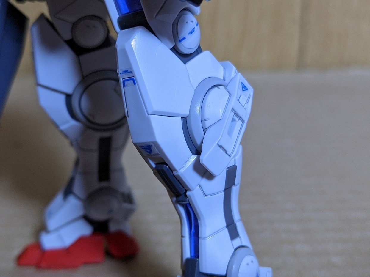 1/144 RG ガンダムエクシア用ガンダムアストレアパーツセット 1/144 RG ガンダムエクシア用ガンダムアストレアパーツセット