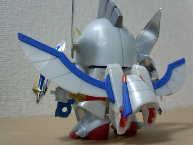BB戦士 DXバーサルナイトガンダム: ちょっと作りすぎただけなん