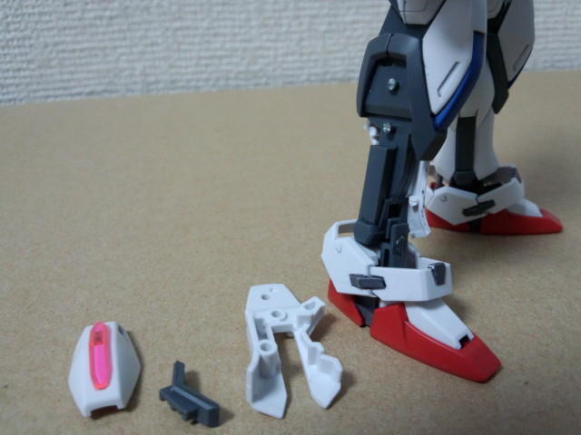 1/144 HG BF スタービルドストライクガンダム＋α: ちょっと作り