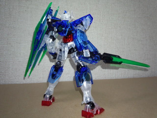1/144 HG 00 ダブルオークアンタ＋クリアカラーバージョン