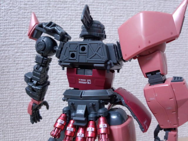 1/100 MG シャア専用ゲルググ Ver.2.0: ちょっと作りすぎただけ 1/100 MG シャア専用ゲルググ Ver.2.0: ちょっと作りすぎただけ