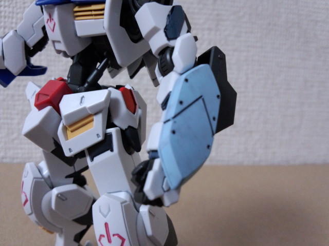 1/144 HG IBO ガンダムバルバトス コンプリートセット: ちょっと
