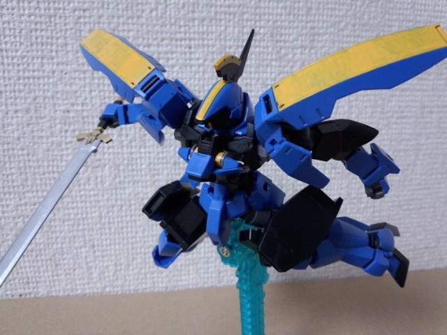 Amazon | HG 1/144 グレイズリッター(マクギリス隊所属機