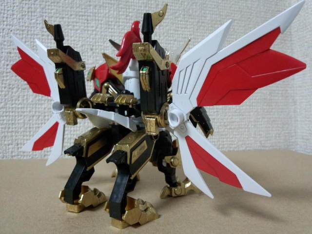 LEGENDBB 真駆参大将軍＆新世将頑駄無」が豪華超鋼Ver.でガンプラ化！ | 電撃ホビーウェブ