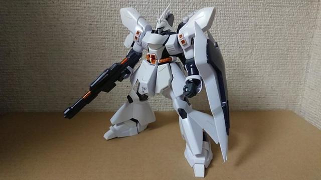 1/144 HG GPB サザビー GPBカラー: ちょっと作りすぎただけなん