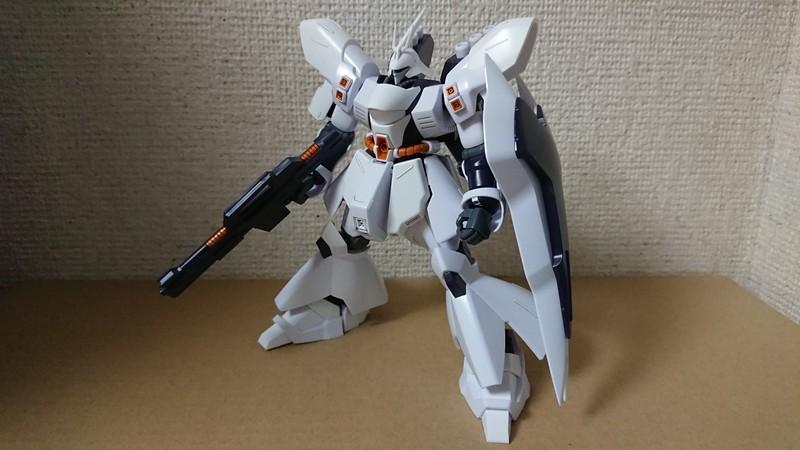 1/144 HG GPB サザビー GPBカラー: ちょっと作りすぎただけなん