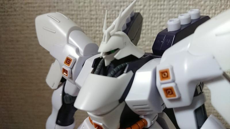 1/144 HG GPB サザビー GPBカラー: ちょっと作りすぎただけなんだから 