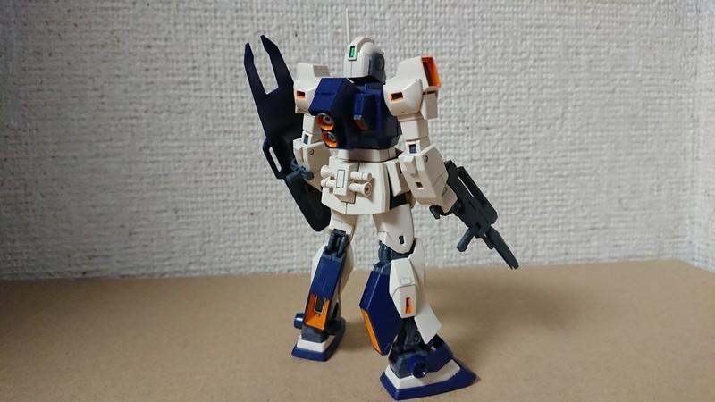 1/144 HGUC ネモ（ユニコーンデザートカラーVer.): ちょっと作りすぎた