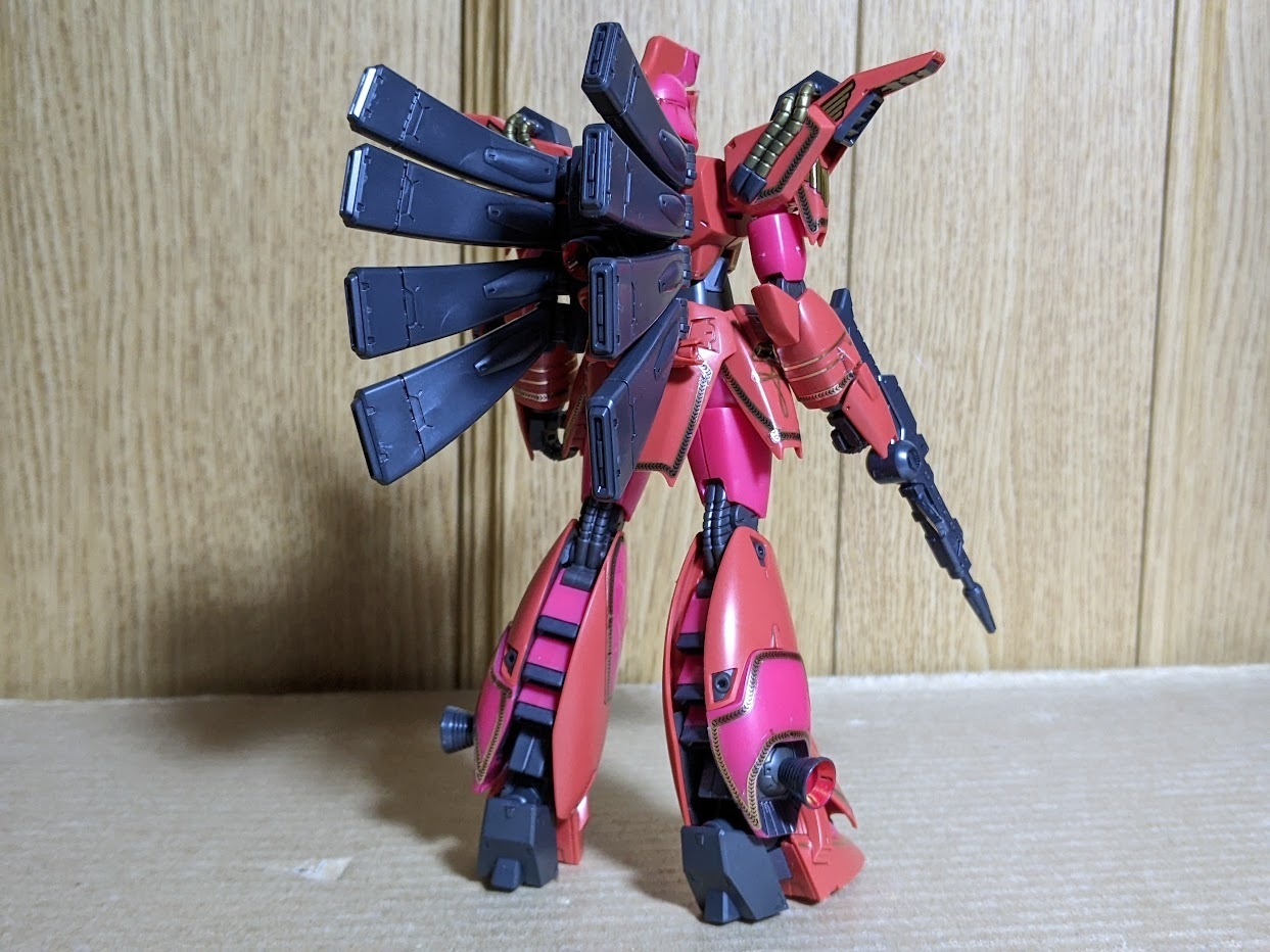 RE/100 ビギナ・ギナ（ベラ・ロナ スペシャル）: ちょっと作りすぎた