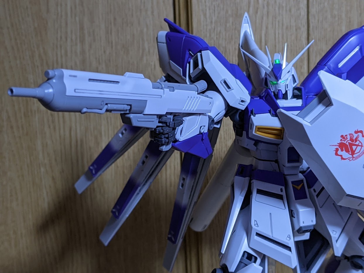 1/100 MG Hi-νガンダム [Ver.ka]: ちょっと作りすぎただけなん