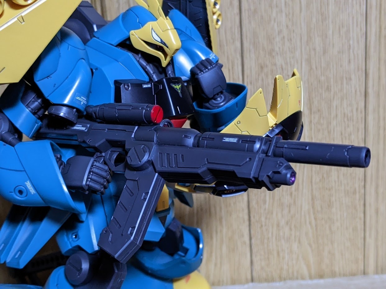 RE/100 ヤクト・ドーガ（ギュネイ・ガス機）: ちょっと作りすぎ