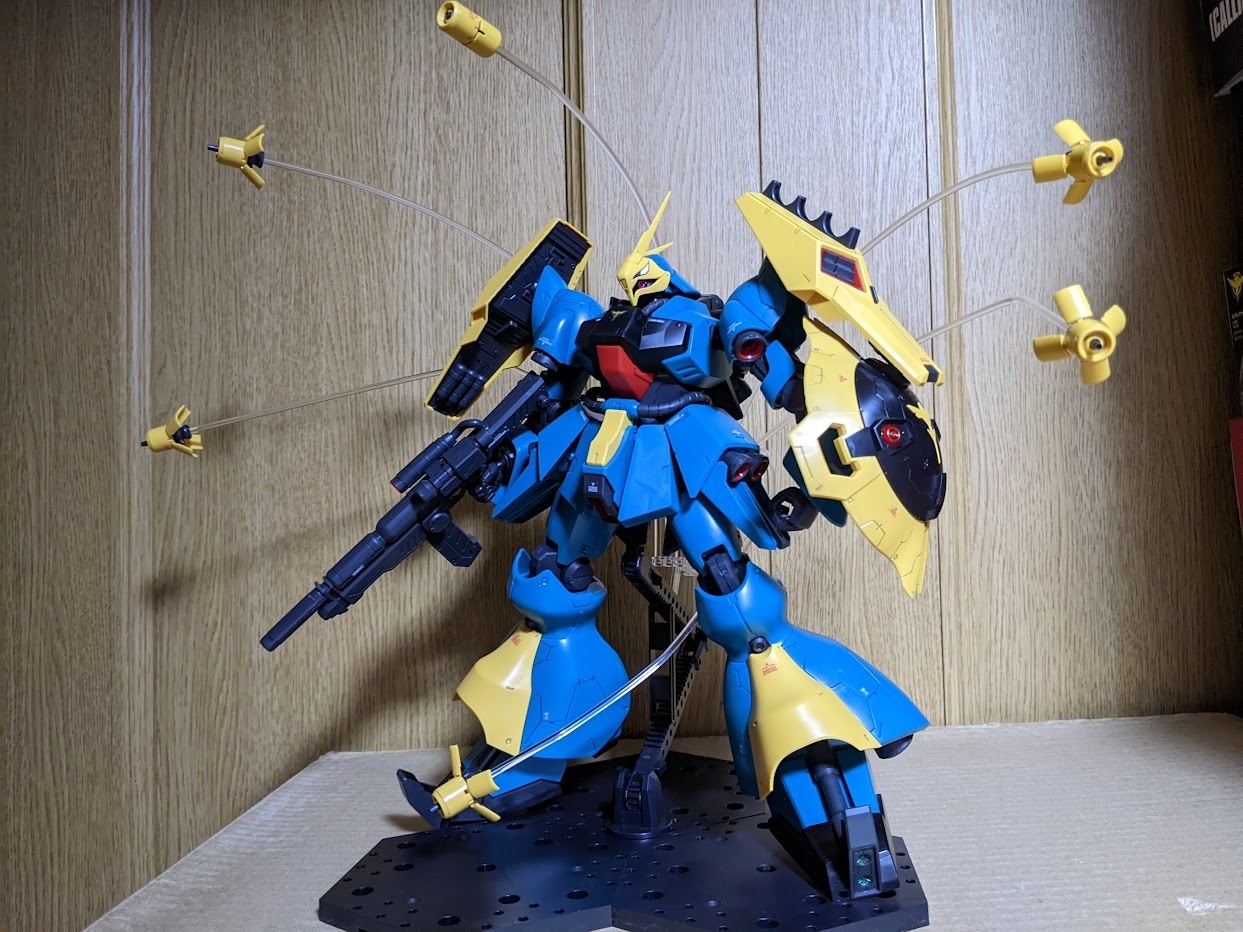 RE/100 ヤクト・ドーガ（ギュネイ・ガス機）: ちょっと作りすぎ