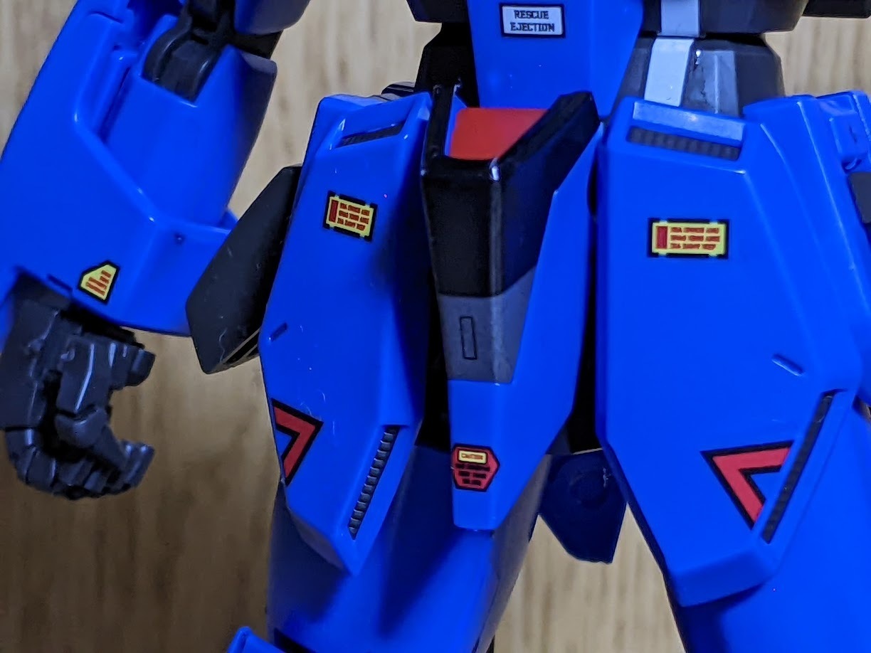 RE/100 ガンイージ 陸戦タイプ（ブルーバード隊仕様）: ちょっと作り