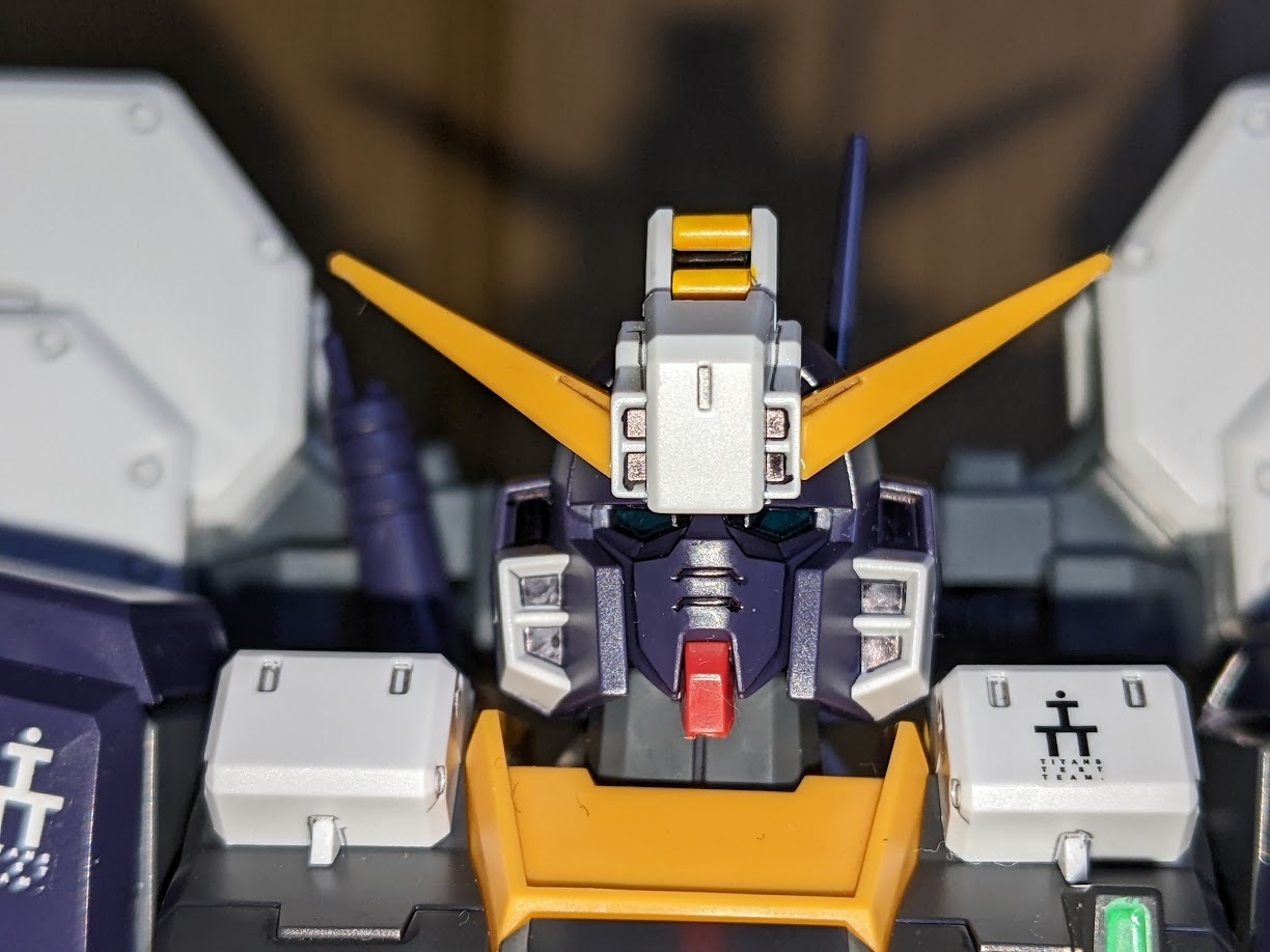 1/100 MG ガンダムTR-1[ヘイズル2号機]アーリータイプ/ヘイズル