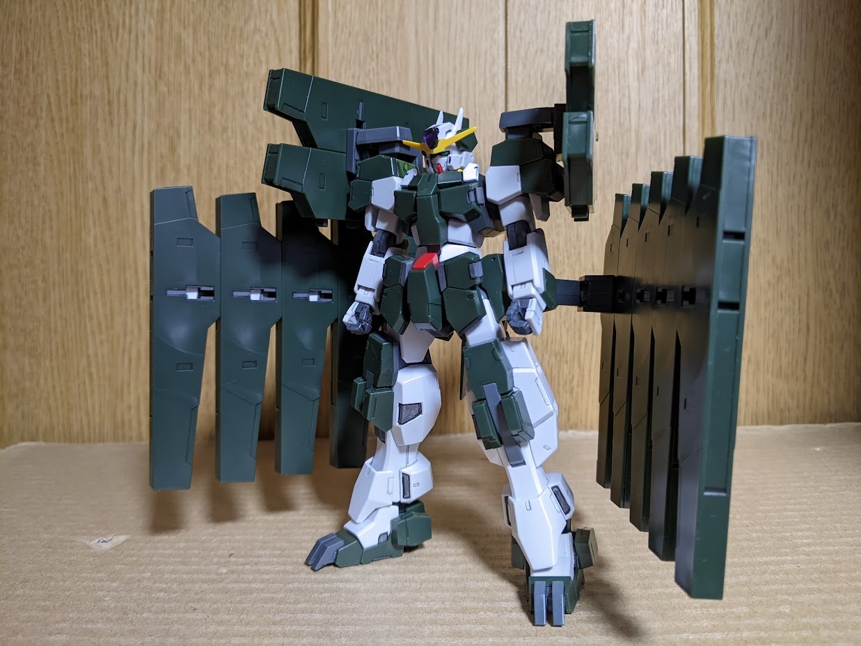 1/144 HG 00 ガンダムサバーニャ（最終決戦仕様）: ちょっと作りすぎた