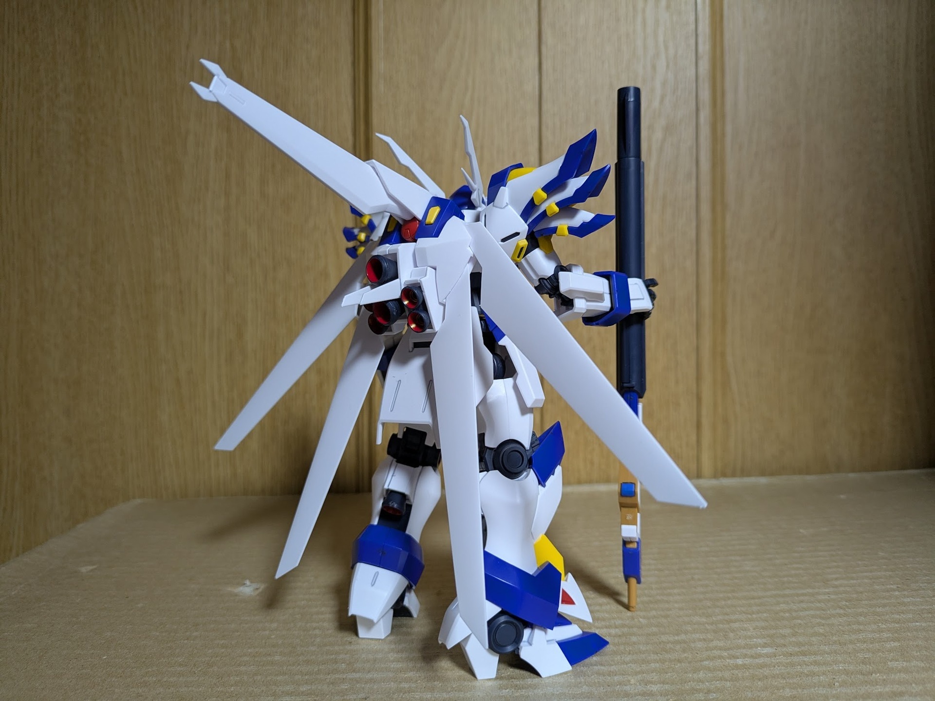 HG ヴァイスリッター: ちょっと作りすぎただけなんだからね